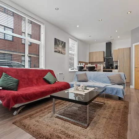 2bedroom 2bath 4bed Flat For 6guest With Parking